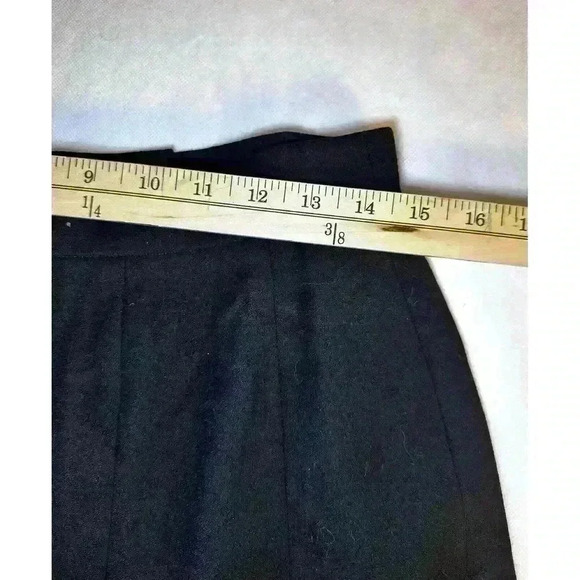 Escada Skirt Black  Crepe Pleat  Size 44 / XL  (063) - Picture 9 of 12